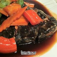 So good seaweed roll with brown sauce at Golden Phoenix - Evergreen House in Salt Lake City