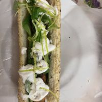 Hot dog veg con valeriana, maionese e scorza di limone   at Cicuta in Palermo
