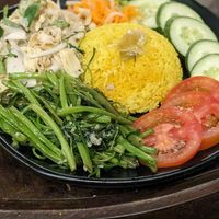 Signature Chicken Rice at Chickpea Eatery Thuan Chay in Hoi An