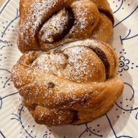 Brioche à la cannelle de Ceylon   at Brioche Atelier in Gembloux