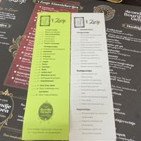 Groen = vega / wit = vegan  at 't Zusje in Weert