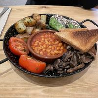 Vegan English breakfast   at Billy Brunch & Lounge in Barcelona