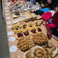 At Veganworld, Hasselt, Kerstbeurs at Zonder Ei Bakkerij in Ghent