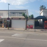 Not open when it should be (according to Happy Cow & Google  at Julio Crepes in Mallorca