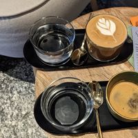 Flat White & doppelter Espresso at drei&zwanzig in Karlsruhe