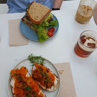 BLT and carrot lox sandwich at drei&zwanzig in Karlsruhe