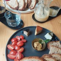 Käse Auswahl und Frühstücksplatte at drei&zwanzig in Karlsruhe