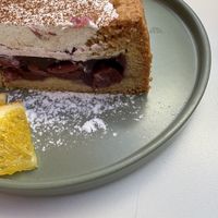 Cherry pie  at drei&zwanzig in Karlsruhe