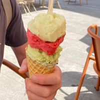 Lime/Rosemary/Ginger, Raspberry, Avocado & Lime, Mint Stracciatella - 4 scoops  at DOPPO Gelataria in Coimbra