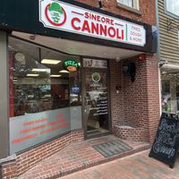 Facade  at Sineore Cannoli in Portsmouth