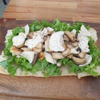 Mushroom Garden Flat Bread at Darc-en-Ciel in Seoul