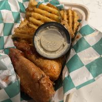Their chicken wings and fries are SO GOOD but it was a $5 up charge for a water and fries and they forgot my water…didn’t realize till I got back to my hotel😒 at Twisted Plants in Milwaukee