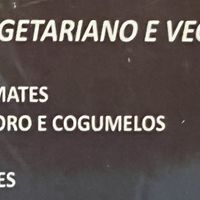 Menu section identifying vegan and vegetarian options   at Piatti & Vino in Petrolina