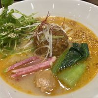 T’s Tantan Ramen 🍜 in Tokyo Station! A vegan classic! #Veganuary at T's Tantan - Tokyo JR Station in Tokyo