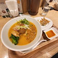 Golden sesame ramen #Veganuary at T's Tantan - Tokyo JR Station in Tokyo