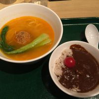 Curry and ramen combo at T's Tantan - Tokyo JR Station in Tokyo