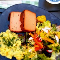 Leberkäse mit Kartoffelsalat at Brüderla in Bamberg