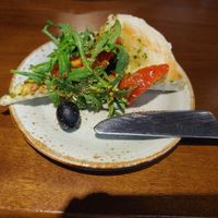 Basil arugula pizza at Lazy Farmers in Seoul