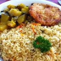 Plato del dia part 2 at Hostel Shakti in San Jose