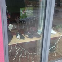 Outside at avesu - Schivelbeiner in Berlin