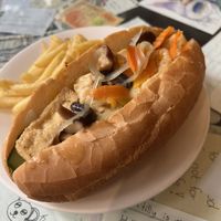  wird mit Butter beschmiert, nicht vegan  at Father Cooking Restaurant in Tam Coc
