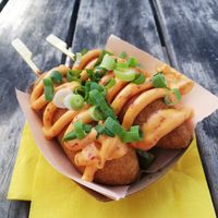 Pogos véganes avec mayo épicée. at Bouffe-moi! in Montreal