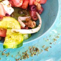 Greek salad with vegan feta at Veganissimo in Santorini
