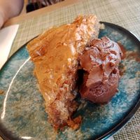 Baklava and vegan icecream. at Veganissimo in Santorini