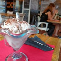 Dessert with vegan ice cream at Loveat Ibiza in Ibiza