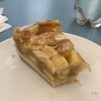 Veganer Apfelkuchen  at Biergarten am Hafen - Insel Mainau in Konstanz
