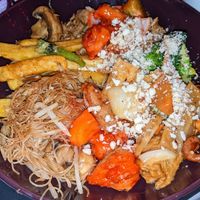 A selection of vegan food including garlic broccoli at Wawin Vegan Chinese in Sheffield