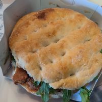 Chicken jackfruit sandwich at AMS - Stach in Schiphol