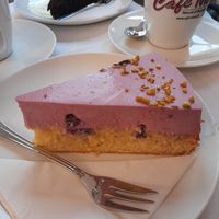 Blaubeertorte. Sehr fein und leicht at Café Sa'SIS in Bad Soden