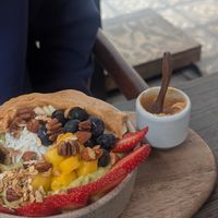 Mundaka bowl with added peanut butter at Caleta Dolsa Coffee in Lima