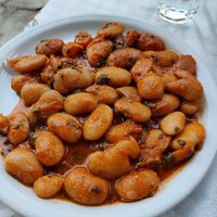 Gigantes at Platanos Taverna in Athens