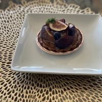 The fig tart was outstanding   at MERCY Vegan Factory in Osaka