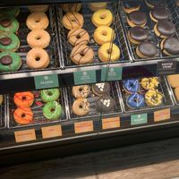 options  at Dunkin' - Hbf in Munich