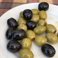 Best olives in Porto   at Cais do Bacalhau in Vila Nova De Gaia