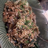 Vegan Pad See Ew 👌🏽  at Sanuk in Curitiba