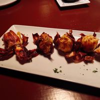 corazones de alcachofa  at River & Post in Hyde Park