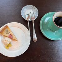 vegan cake and grain coffee at Velglow in Hirosaki