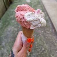  at Riva Est Gelato in Stresa