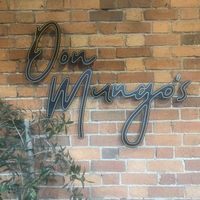 Front sign   at Don Mungo's in Bright