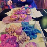 Enjoyed a nice fresh planet platter @ Earth café. The service was excellent and the atmosphere was very cozy. Definitely recommend eating here. at Earth Cafe - Maybe closed in Enschede