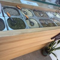 Unlimited toppings 🥳 (most are vegan)  at Oakberry in Marbella