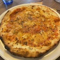 Pizza margarita (ask to make vegan): €11,50  at Sa Classic in Blanes