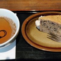 Vegan cake with tea at Nezu no ya in Tokyo