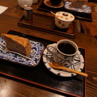 addition to menu: Coffee and drink set
- half a cake
- coffee at Nezu no ya in Tokyo