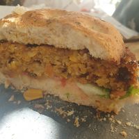 Vegan burger at Rincón del Chapiz in Granada