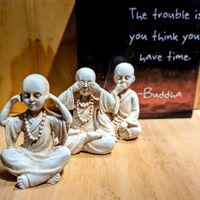 Lots of things to buy at the shop at Nigiro Teacafe in Cape Town